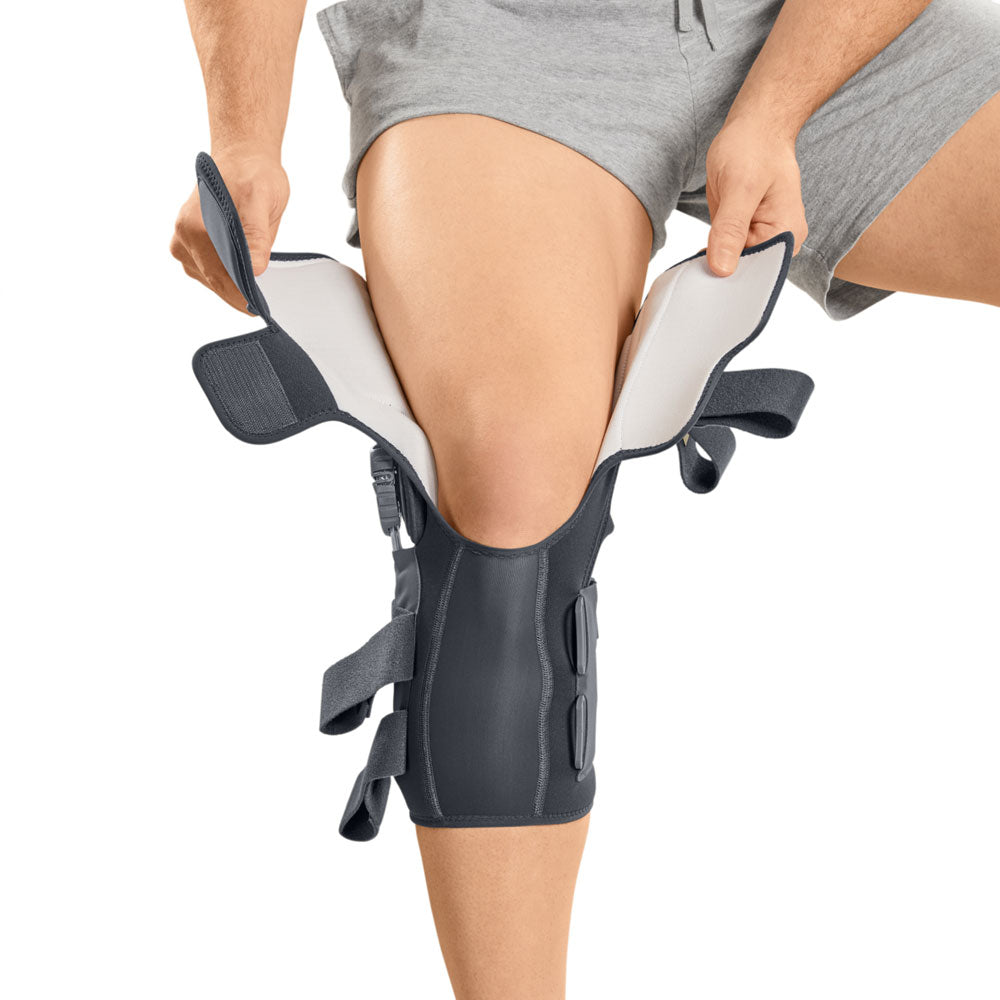 medi M.3 Soft Osteoarthritis OA Knee Brace